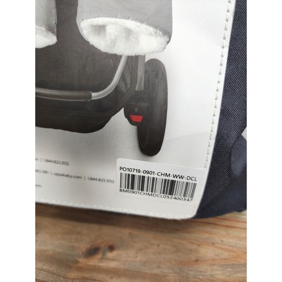 UPPAbaby Cozy Handmuffs Beige Polyester Stroller Glove/Mitten with Bag - Picture 8 of 8
